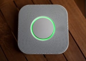 Nest protector carbone monoxide and smoke detector