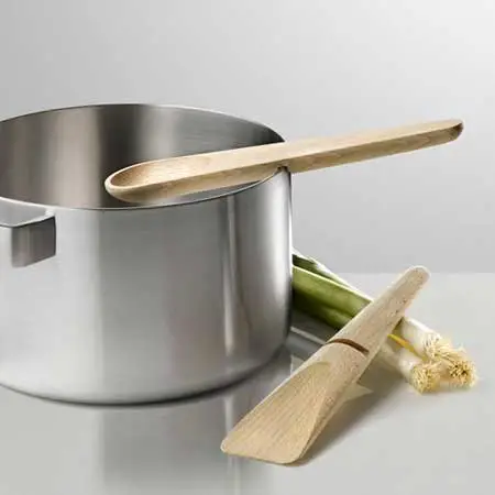 Hang Around cooking utensils