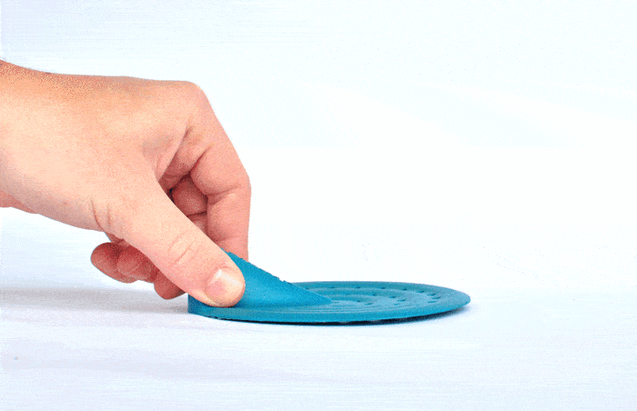 TWEAK, innovative flexible sink strainer with handle Tweak sink strainer gif