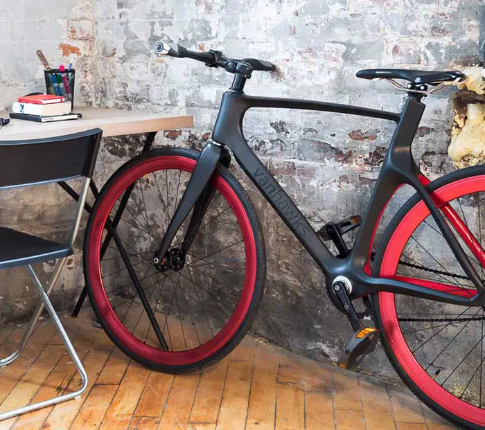 Vanhawks Valour connected bike