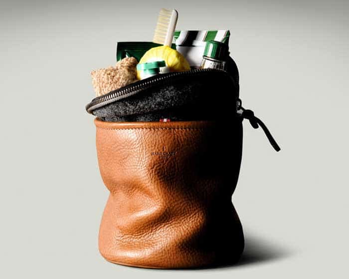 upright dopp kit