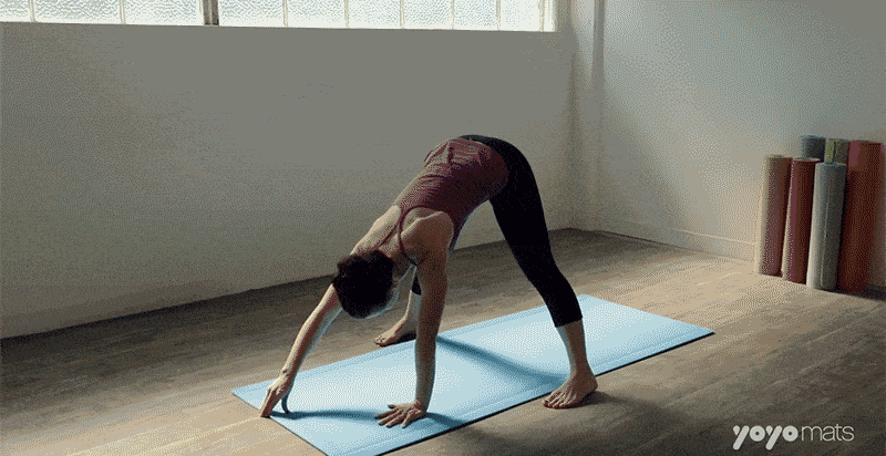 Self-Rolling Yoga Mat