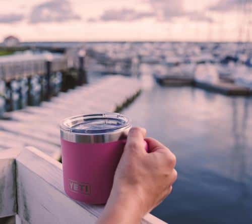 insulated mug with lid, a great gift idea for people who are always cold