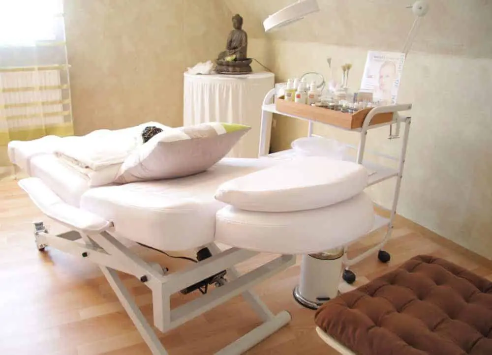the best electric lift massage tables